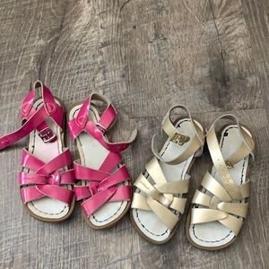 Saltwater Sandals Gold and Fuchsia size 12